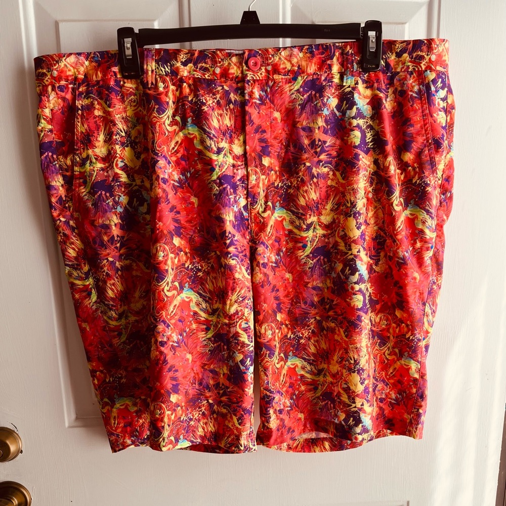 Hreski men’s Big and Tall, golf shorts,44 waist 23” length.  Never worn